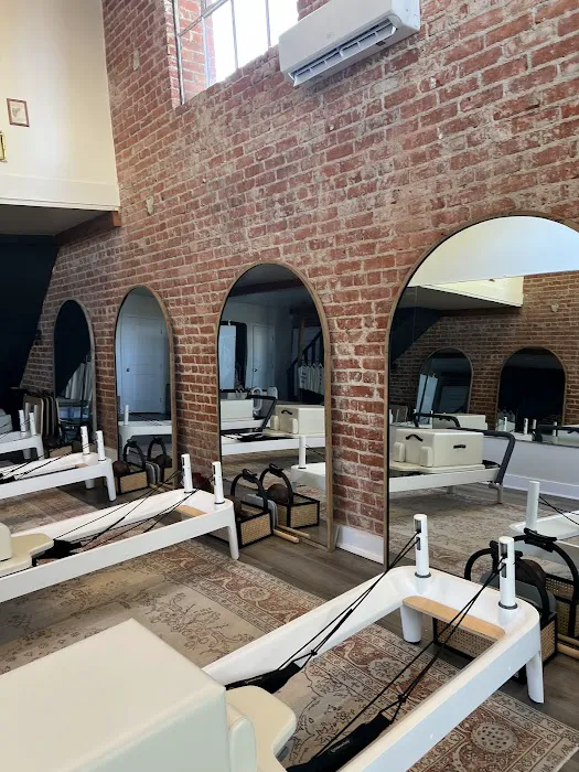 Good Bones Pilates Picture 5