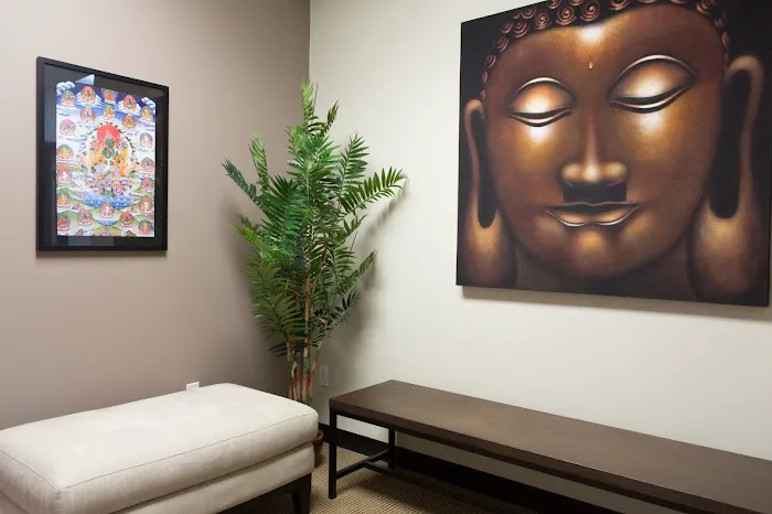 Red Diamond Yoga Palms Picture 3