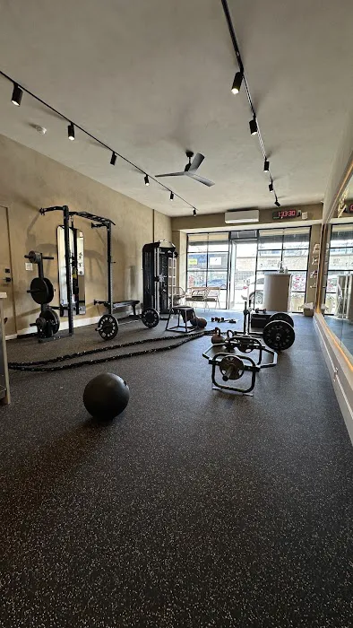 KC Fitness Beverly Hills Picture 10