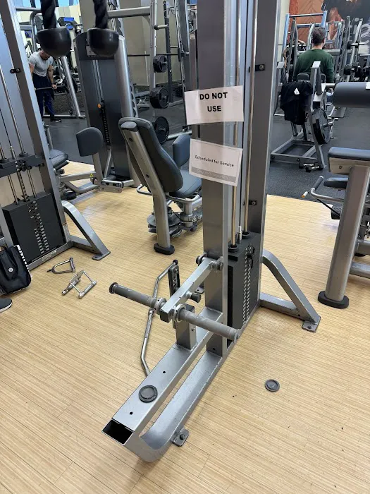LA Fitness Picture 5