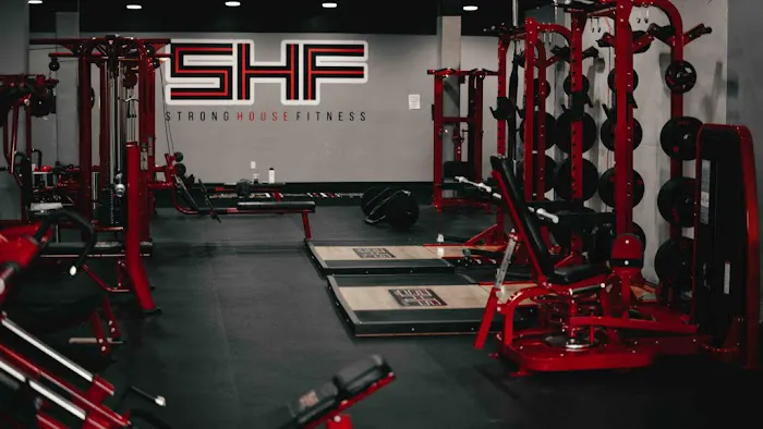 Strong House Fitness Picture 8