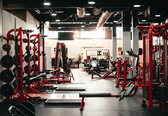 Strong House Fitness Picture 4