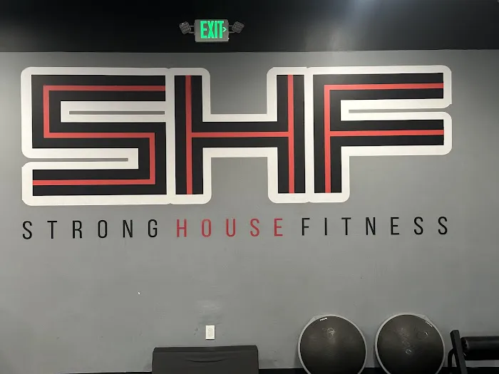 Strong House Fitness Picture 1