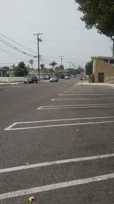 Luke Davis Field Picture 1