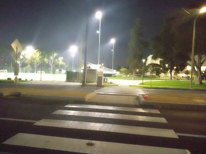 Luke Davis Field Picture 7