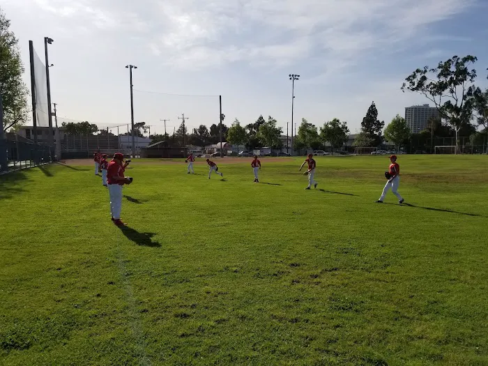 Luke Davis Field Picture 5