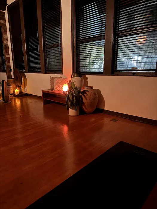 Enjoy Yoga Picture 4