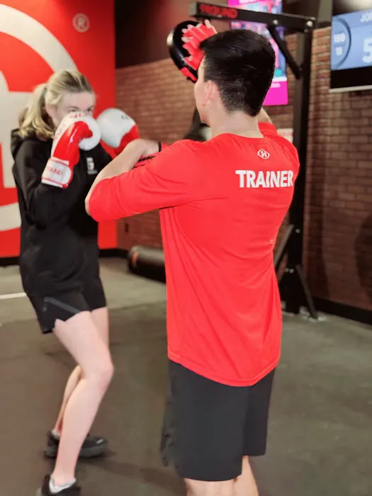 9Round Kickboxing Fitness Picture 2