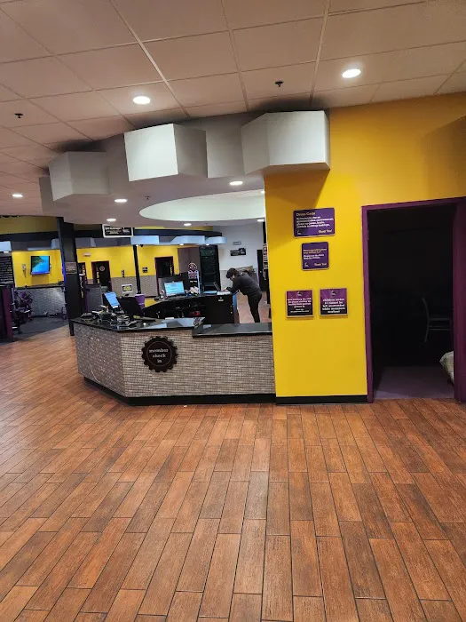 Planet Fitness Picture 7