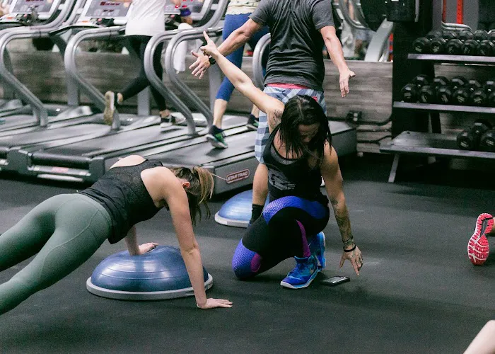 The 12 - Newport Mesa Picture 2