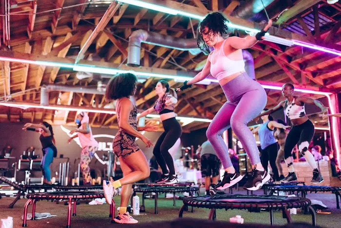 Trampoline TRIM Picture 3