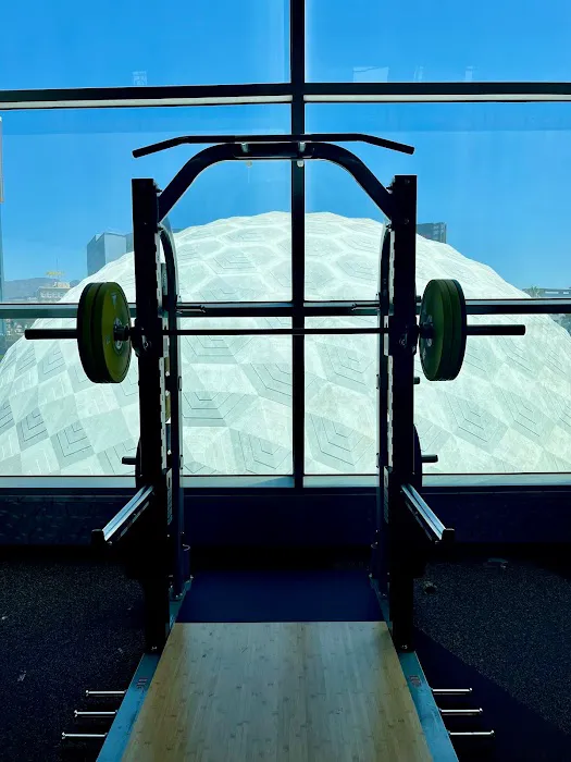 24 Hour Fitness Picture 1