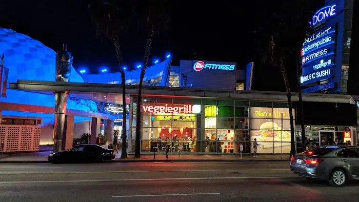 24 Hour Fitness Picture 9