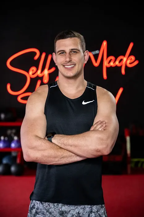 Self Made Training Facility Hollywood | Personal Fitness Center Picture 8