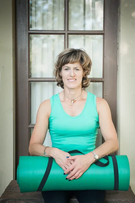 Kelly Etter Certified Pilates Trainer Picture 3