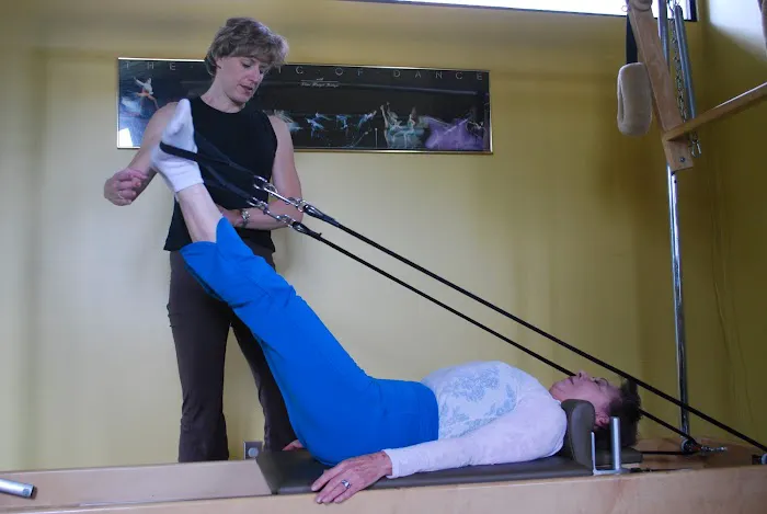 Kelly Etter Certified Pilates Trainer Picture 10