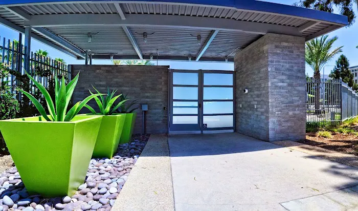 LA Fitness Picture 7