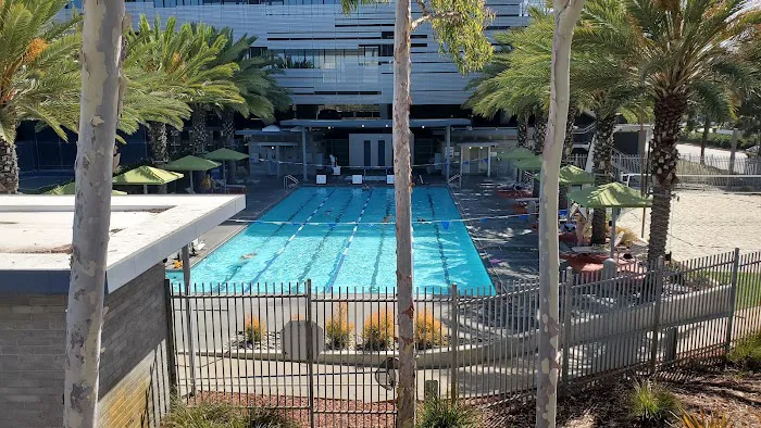 LA Fitness Picture 10