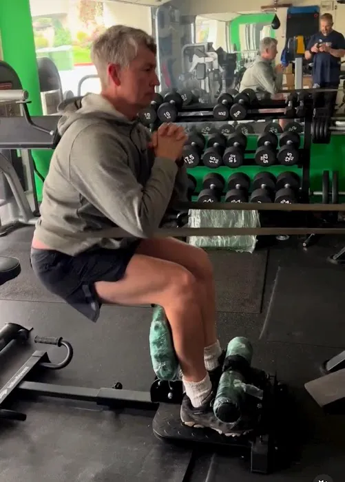 Titen Fitness, LA Picture 4