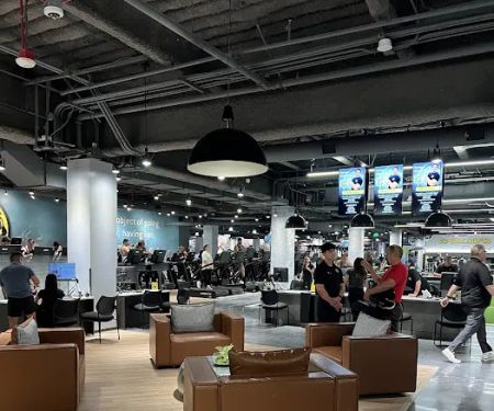 Gold's Gym Beverly Center