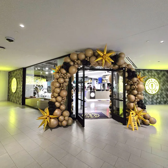 Gold's Gym Beverly Center Picture 7