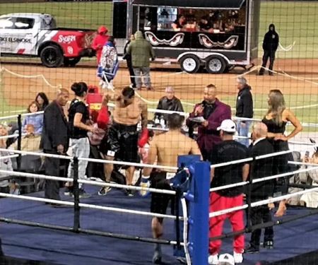Minju's Fight Club - Boxing Trainer