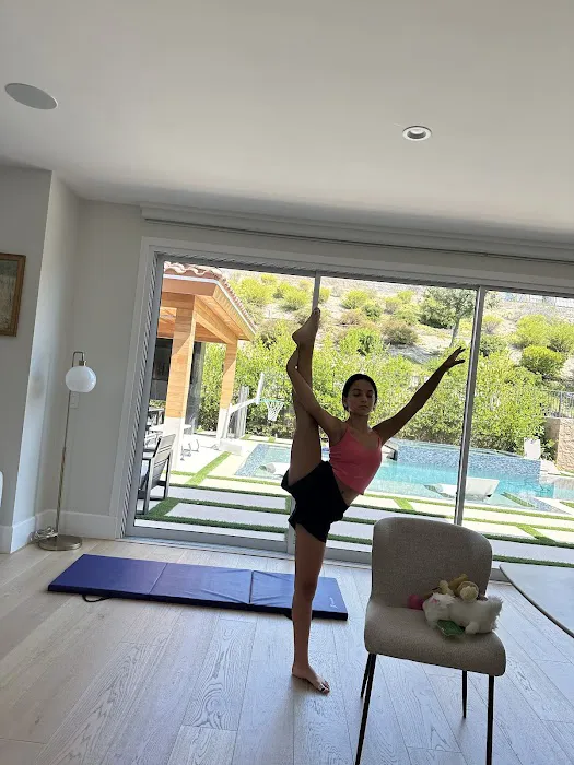 Stretchology Beverly Hills Picture 4