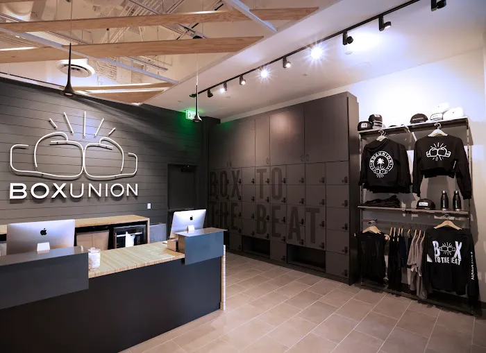 BoxUnion Robertson Picture 2