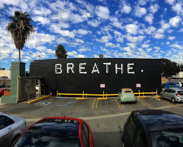 Urban 728 Yoga - Hot Yoga Picture 6