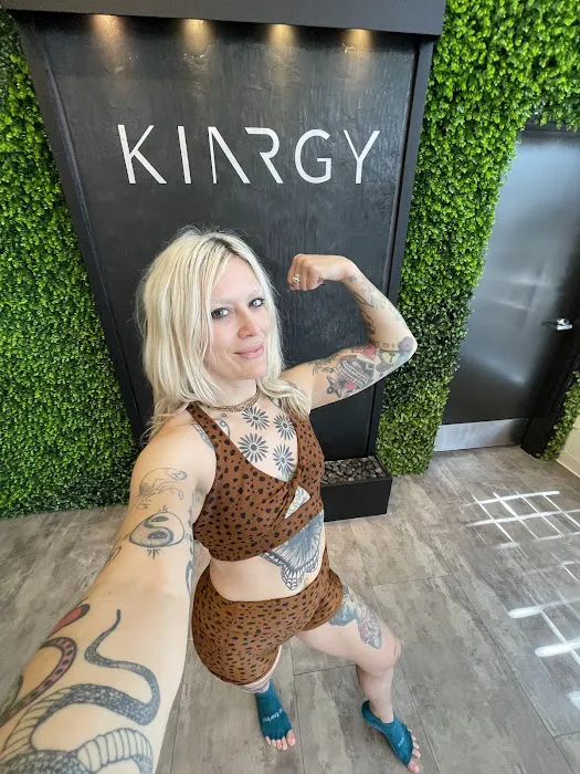 KINRGY Studios WeHo Picture 9