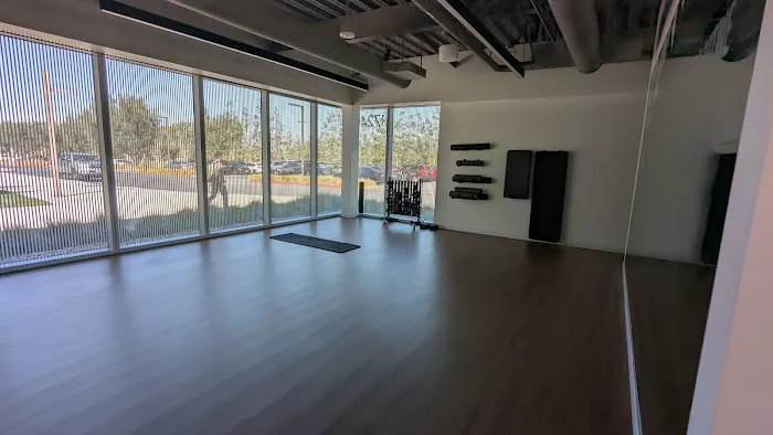 KINETIC Fitness Center Picture 2