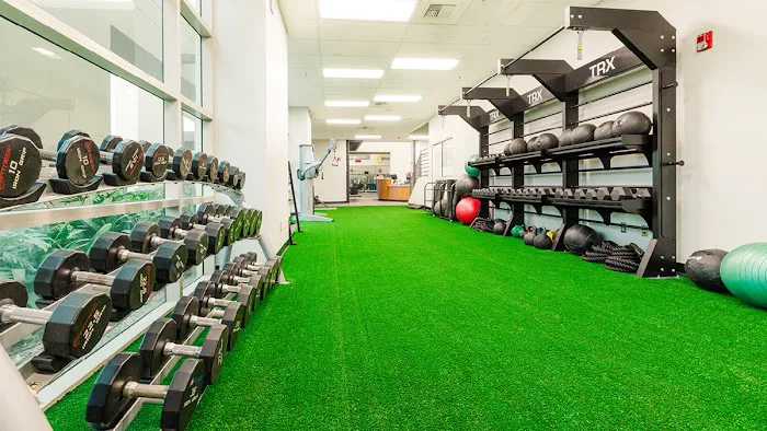 24 Hour Fitness Picture 10