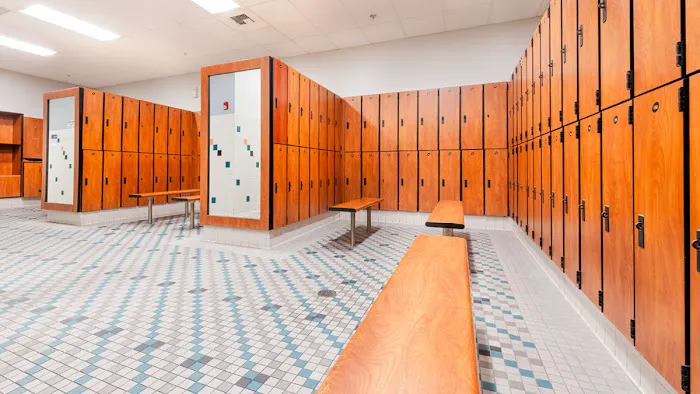 24 Hour Fitness Picture 3