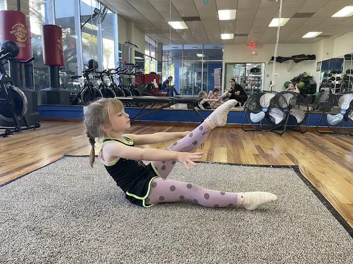 Kid's Rhythmic Gymnastics , stretching for kids Picture 7