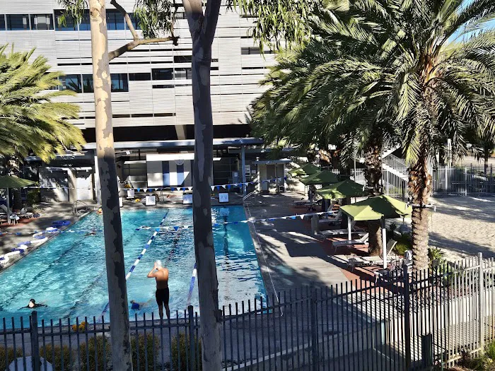 LA Fitness Picture 8