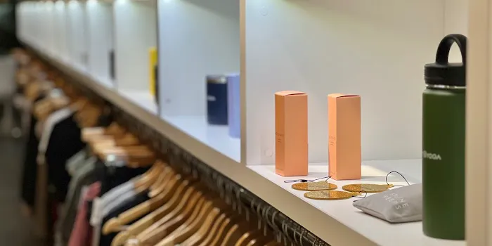 Hot 8 Yoga Picture 1