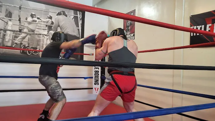 Boxing on the Boulevard Picture 7