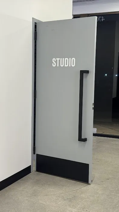 [solidcore] Marina Del Rey Picture 2