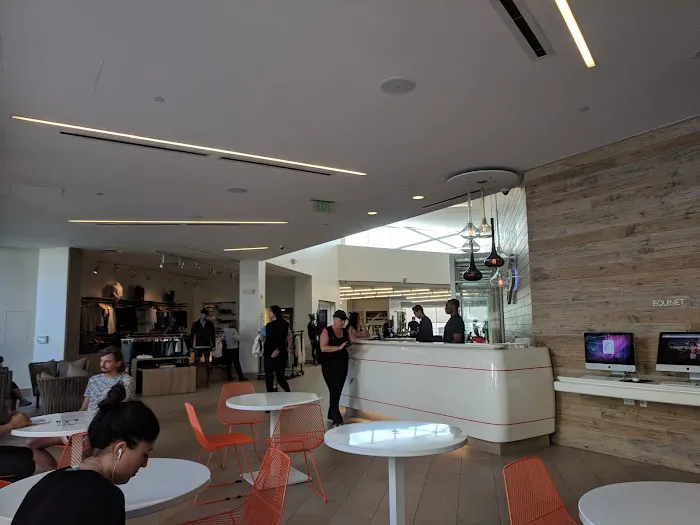 Equinox Marina Del Rey Picture 5