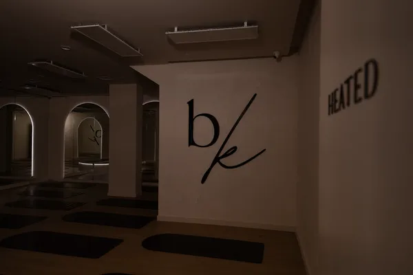 BE KIND STUDIOS PILATES | WEST HOLLYWOOD Picture 8