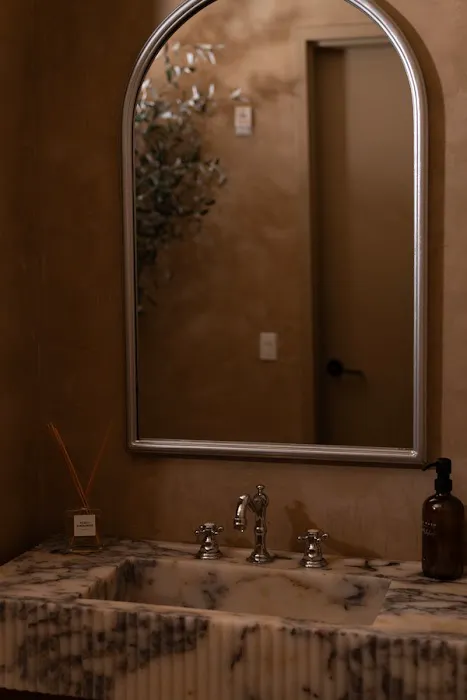 BE KIND STUDIOS PILATES | WEST HOLLYWOOD Picture 2