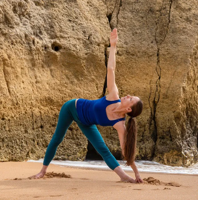 Caroline Klebl . Yoga Teacher Training Picture 9