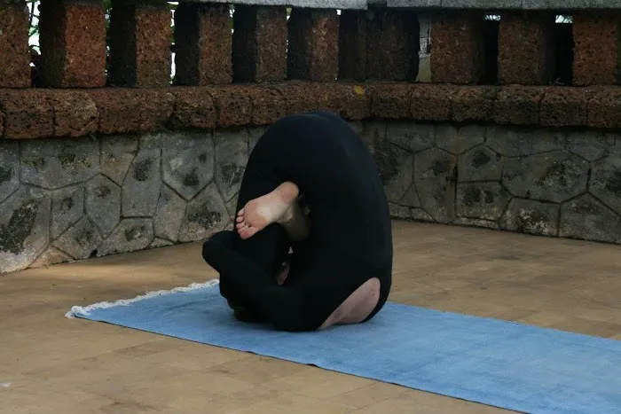 Caroline Klebl . Yoga Teacher Training Picture 10