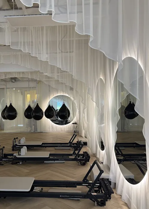 Drenched LA Picture 3