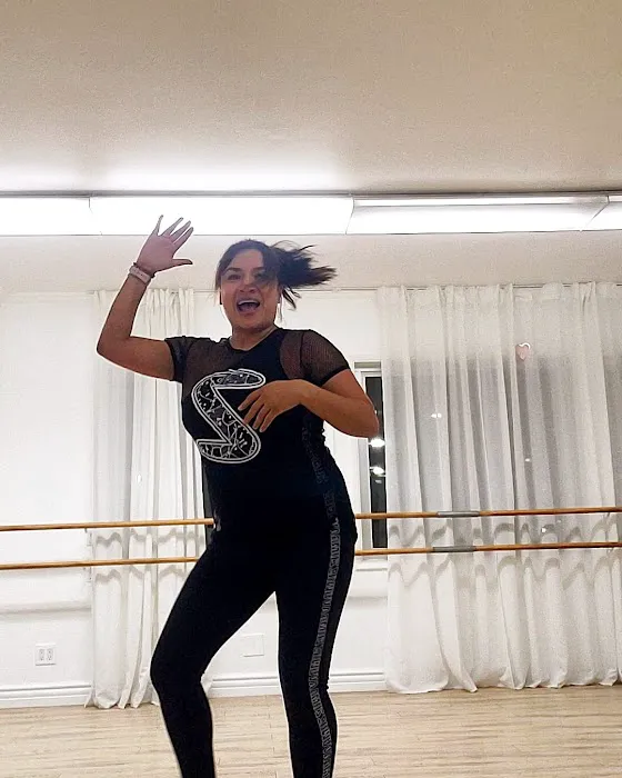 Saraj zumba Picture 3