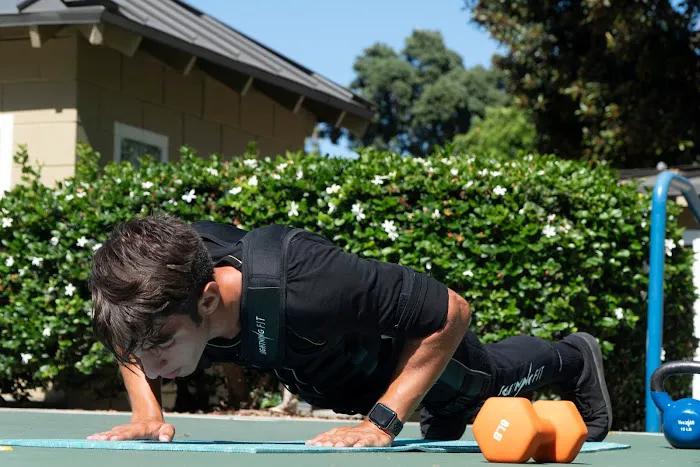 Lightning Fit Picture 7