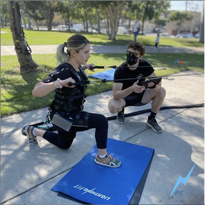 Lightning Fit Picture 2