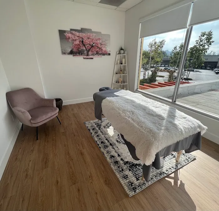 Yoga Rebel Studio Picture 7