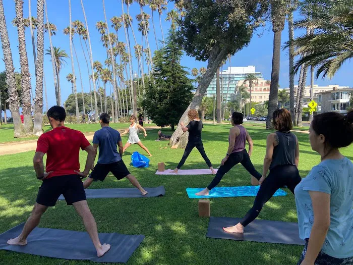 Maya Sali Yoga Picture 5