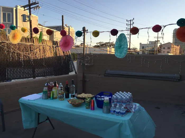 LA Dancefit Studio Picture 8